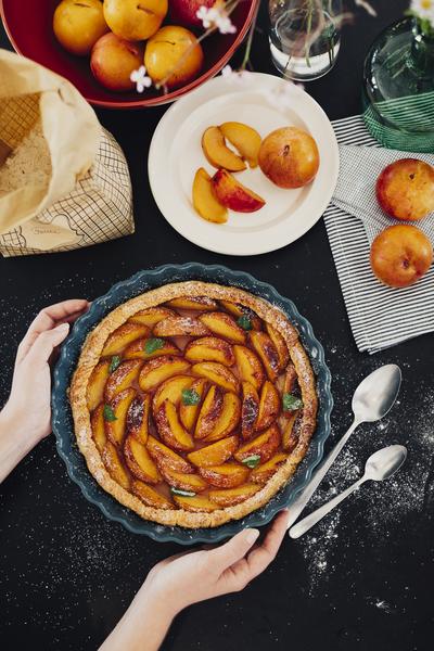 Deep Tart Dish 24cm Flour