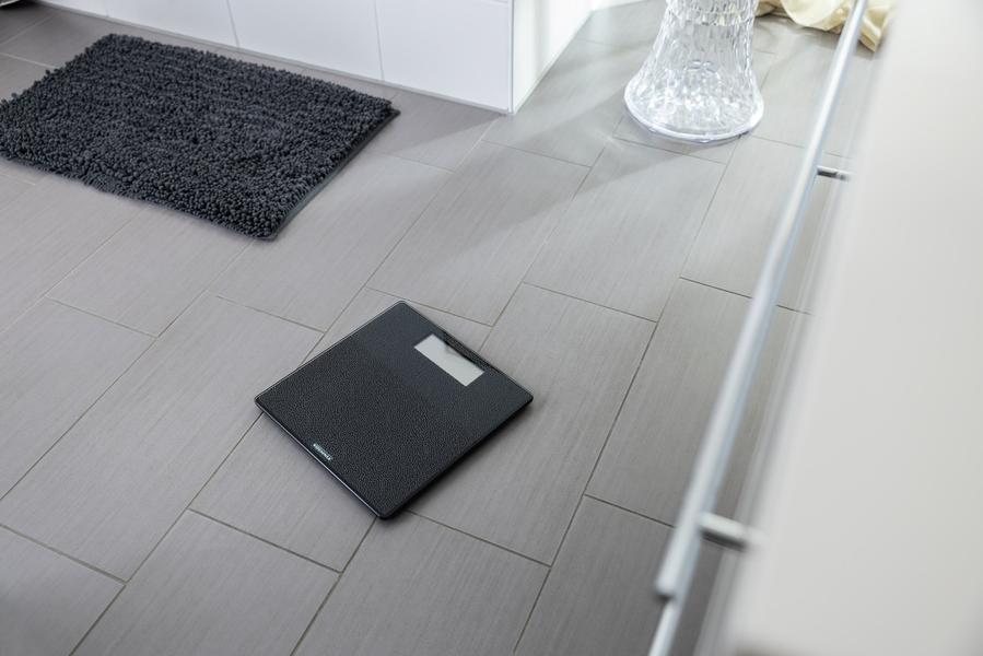 Style Sense Comfort Coral Bathroom Scale