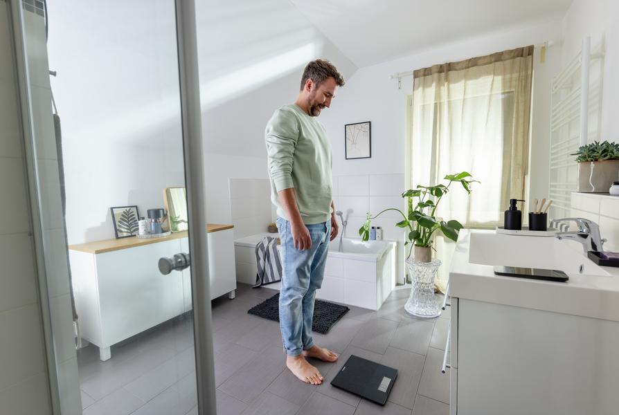 Style Sense Comfort Coral Bathroom Scale
