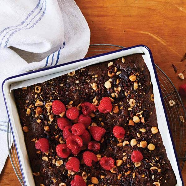 Enamel Brownie Pan 2L / 23cm Blue Rim