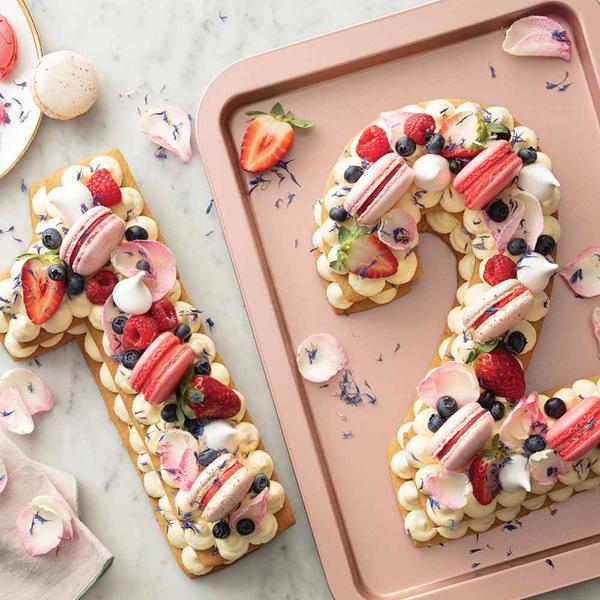 Rose Gold Cookie Sheet 33.5cm