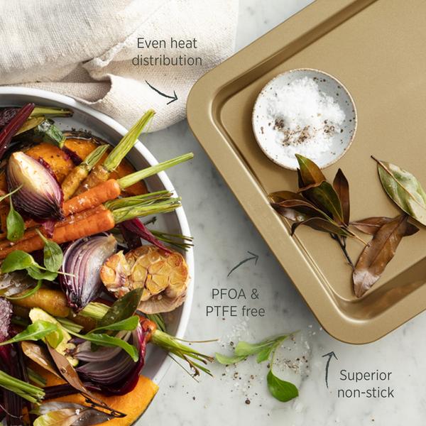 Champagne Gold Roast Pan 33.5 x 23cm