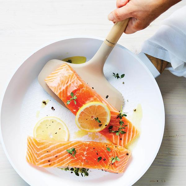 Eat Smart™ Fish Turner