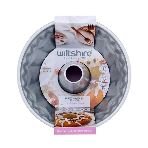 Two Tone Bundt Pan