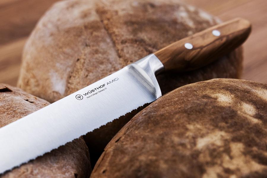 Double-Serrated Bread Knife 23cm