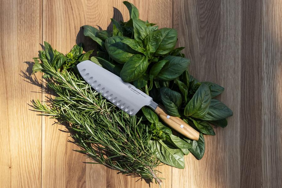 Santoku Knife With Hollows 17cm